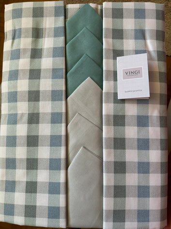 TOVAGLIA  VINGI- ARMONIA QUADRI VERDE - 140x240cm (12 Tovaglioli)